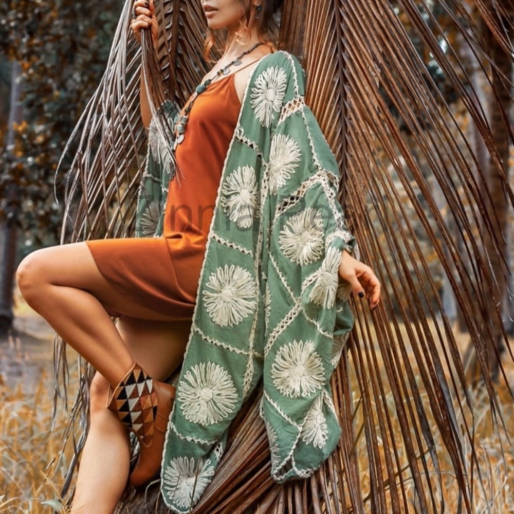 Flora crochet Embroidered maxi Kimnono Duster vacation resort one plus size - Picture 2 of 6